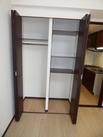 アーバネックス西長堀の収納