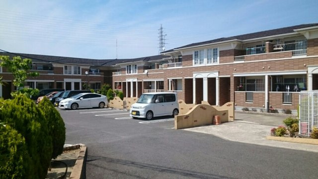 サンリットスクエアの外観
