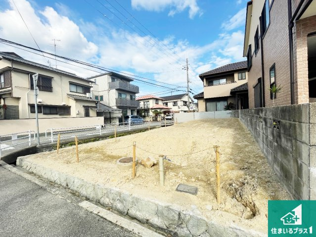 宝塚市光明町　第1期　新築一戸建ての外観|周辺は落ち着いた街並みの住宅地！子育てがしやすい住環境です！まだ未完成ですが、現地でしかわからない事もございます。是非一度ご覧ください。