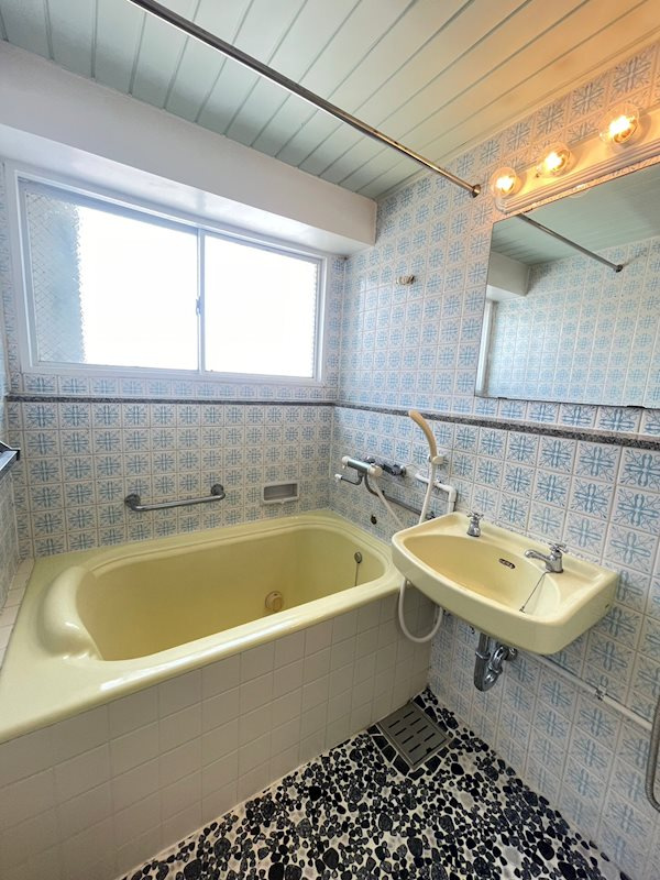 ダイヤモンドコーポの浴室