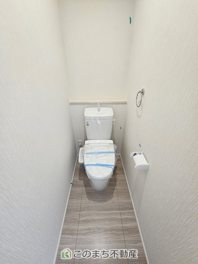 ワイウッドコート宇都宮市日の出第1期のトイレ|換気ができて清潔なトイレスペース☆