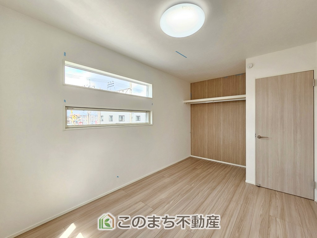 ワイウッドコート宇都宮市日の出第1期の洋室|南向きで陽当たりの良い洋室♪風通しもよく快適です☆