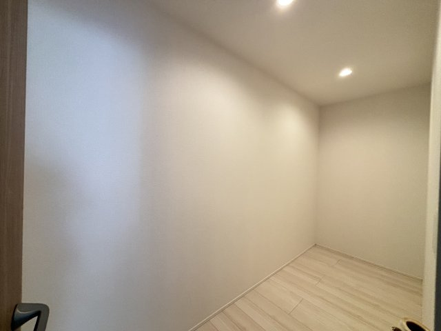 GRAFARE西区清里2期｜名古屋市の戸建ならホームアップのキッチン|食料品や消耗品のストックに便利なパントリー