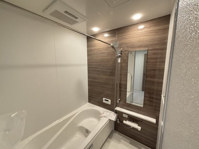 GRAFARE西区清里2期｜名古屋市の戸建ならホームアップの浴室|浴室乾燥機付きで雨の日のお洗濯もラクラク♪