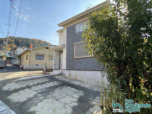 鹿ケ谷桜谷町 中古戸建の外観