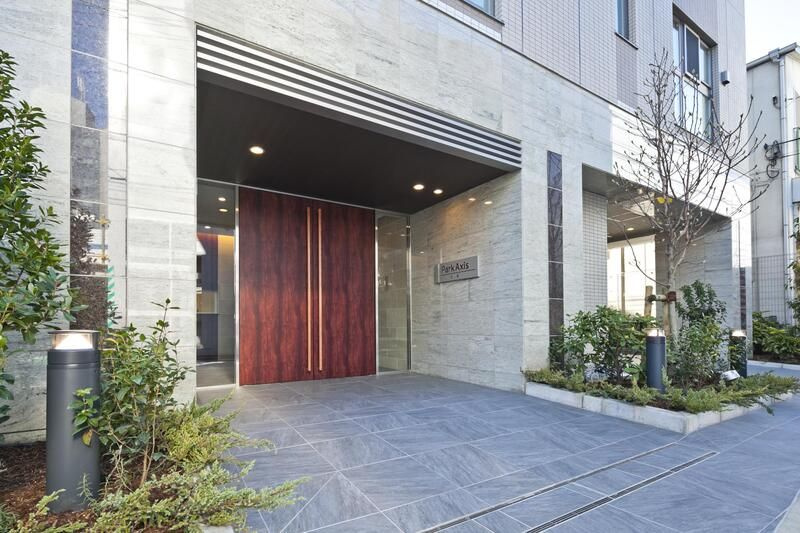 パークアクシス白金のエントランス