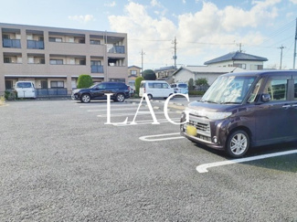 【駐車場】 | アボンリービレッジ | 駐車場です。