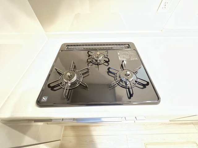 橿原市新口町全２棟 １号棟 のキッチン|ガスコンロ3口