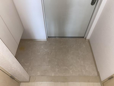 【玄関】 | エバーヒルズ N棟