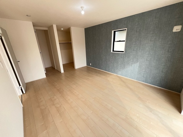 小山市中久喜　新築戸建1-5の洋室