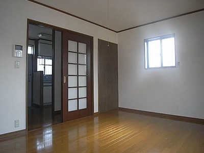 【寝室】 | 絵美瑠館Ｃ