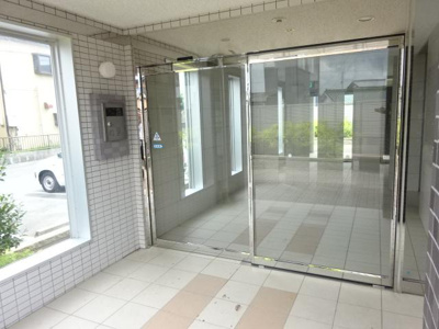 【その他】 | エルヴェ汐焼Ａ | エントランス