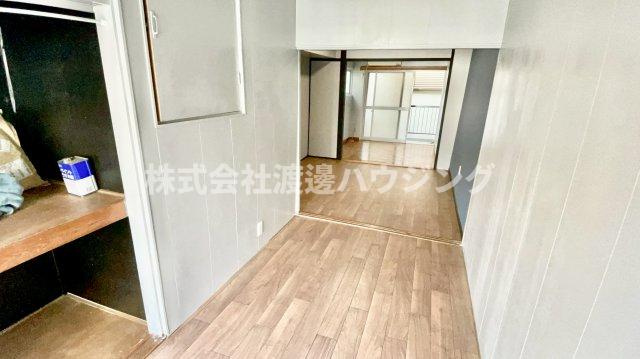 長池町貸家の寝室