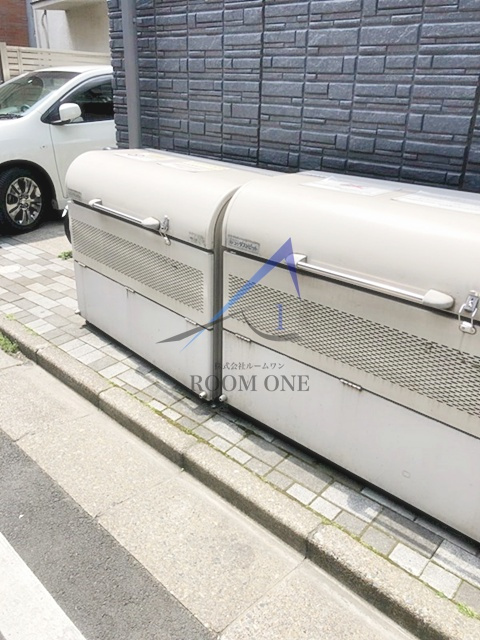 エスポワール東大井のその他共用部分|敷地内ごみ置き場です。