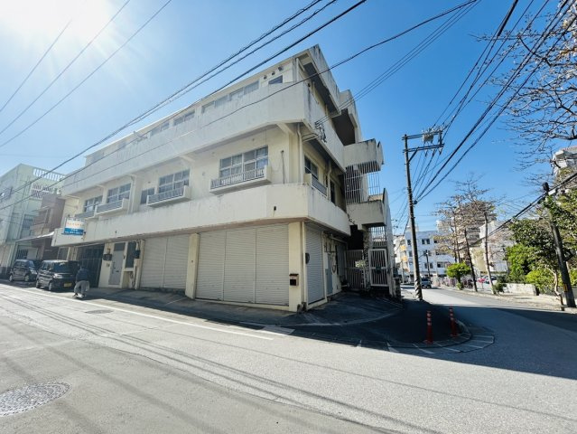 那覇市楚辺2丁目の外観
