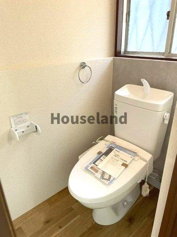 松江西戸建のトイレ