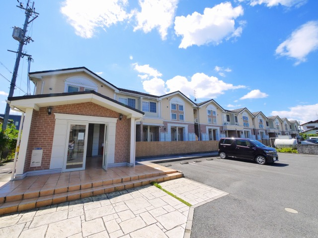 フローレンス　四条大路の外観|外観もきれいです