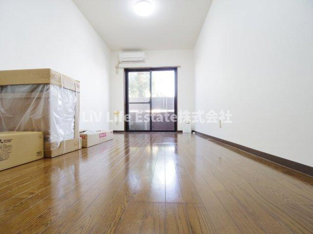 東大和市奈良橋６丁目の賃貸マンションの内装