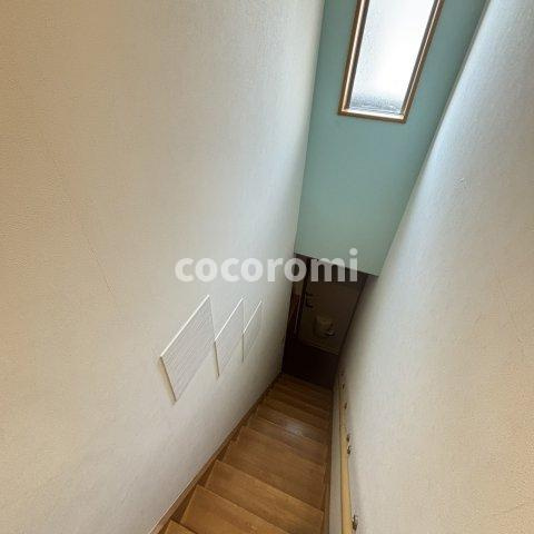 守口市藤田町メゾネット2階の内装