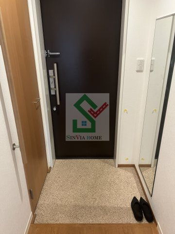 フロンティア南大泉の玄関