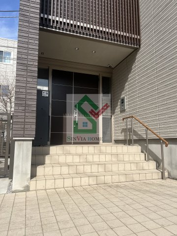 フロンティア南大泉のエントランス