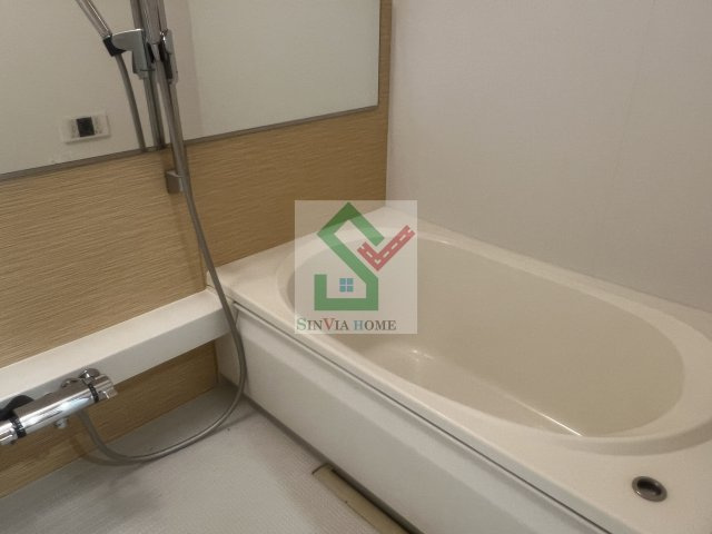 フロンティア南大泉の浴室