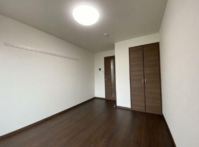 【洋室】 | メゾン白雪