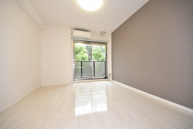 エトワール阿波座の居間・リビング