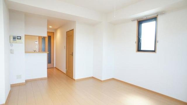 プライドの内装|内装は落ち着いています