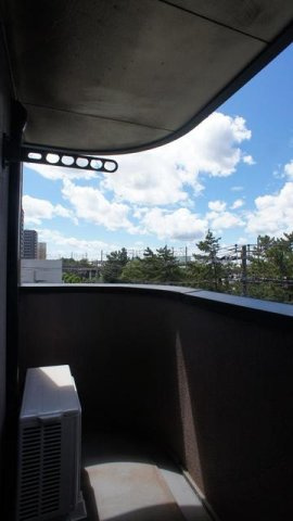 プライドのバルコニー|落ち着いた時間を過ごせるバルコニーです