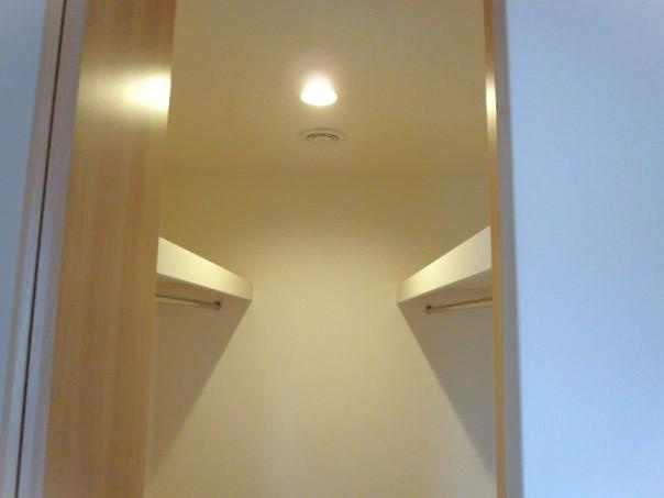 メゾン・ウェルストーンⅠの収納|便利な収納スペースです