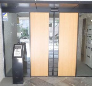 【エントランス】 | ヴェルデベント | ゆとりのあるエントランスです