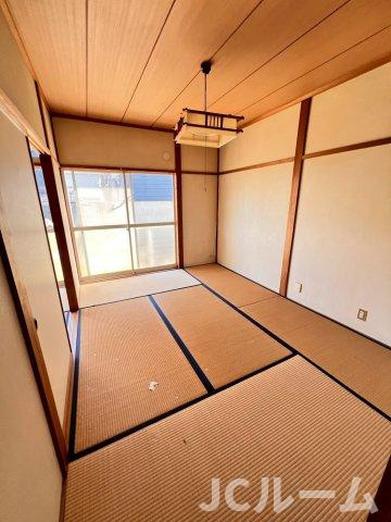 コーポカスガの和室