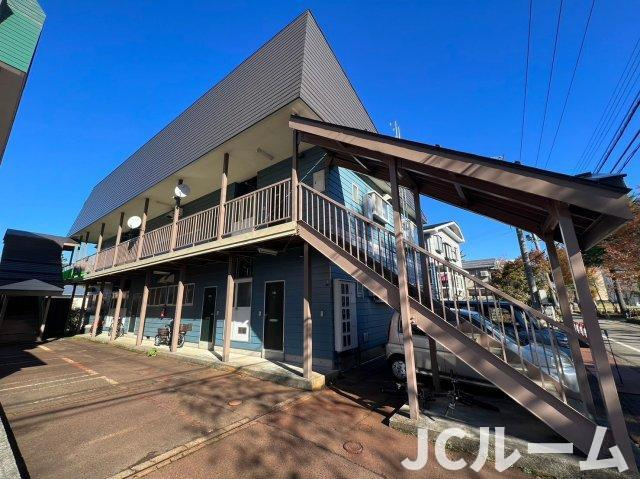 コーポカスガの外観