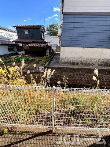 コーポカスガの庭