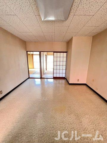 コーポカスガの居間・リビング