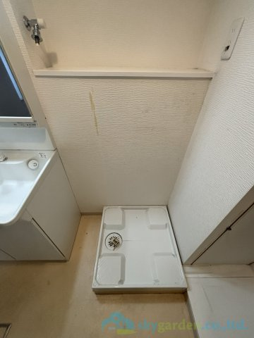 パレ平塚すみれ平壱番館のランドリースペース