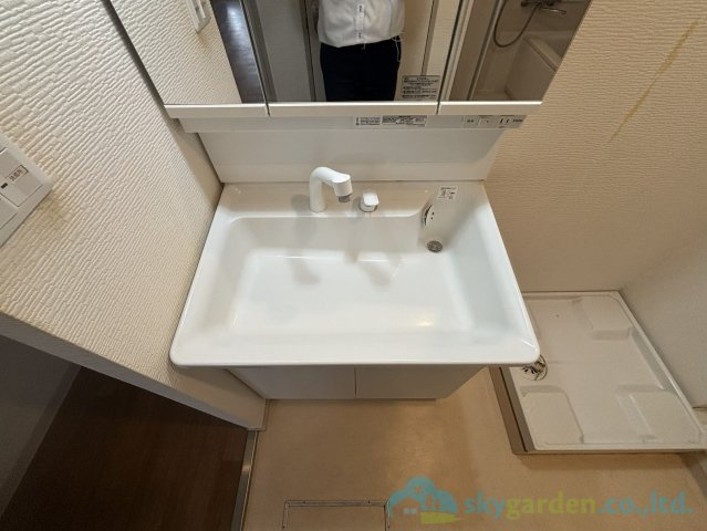 パレ平塚すみれ平壱番館の独立洗面台