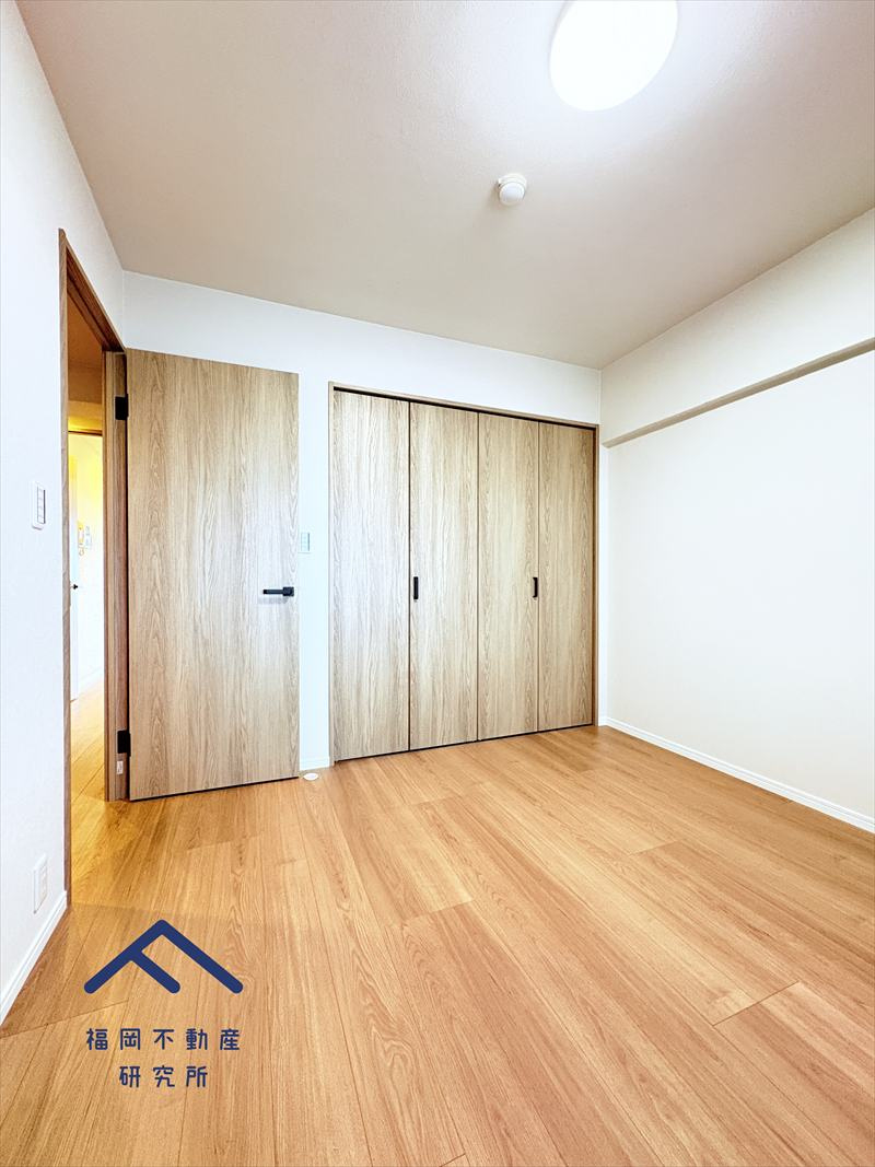 コスモテール吉塚の洋室