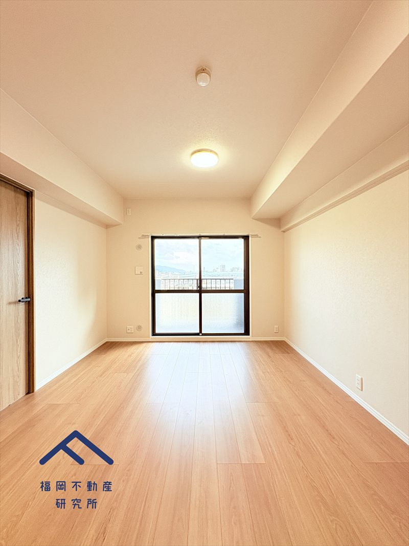 コスモテール吉塚の居間・リビング