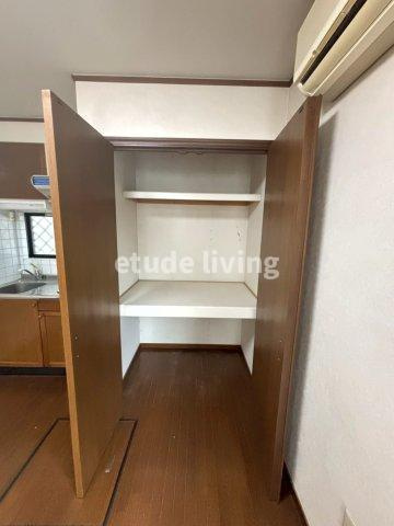 朝霞市仲町2丁目戸建の収納