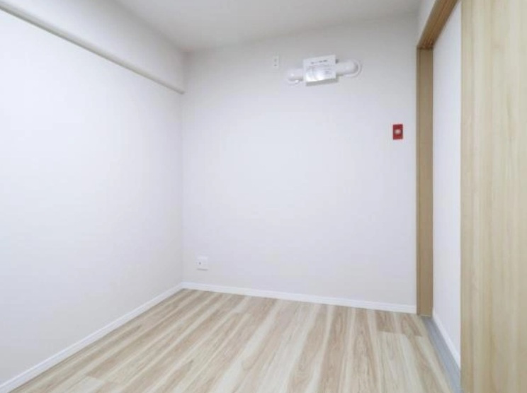 ネオコーポ武蔵野の洋室|使い勝手のいい洋室です