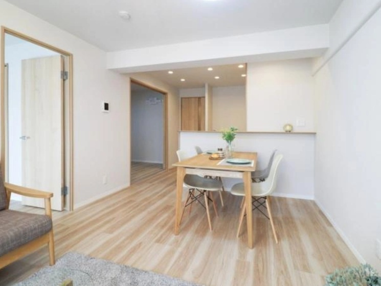 ネオコーポ武蔵野のキッチン|施工例です。会話の弾む対面式キッチン