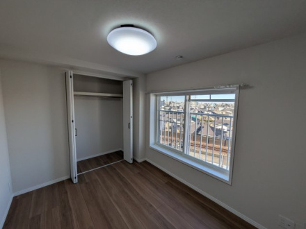 ニックハイム行徳第二の玄関|施工例です。