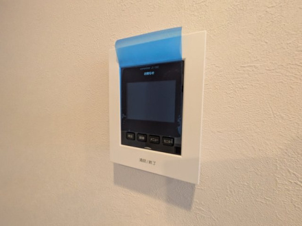 ニックハイム行徳第二の防犯設備|モニター付きインターホンです