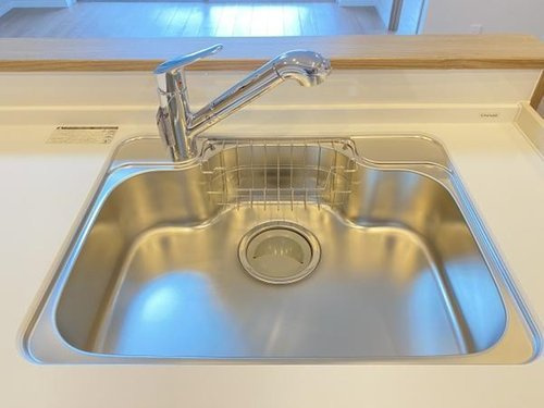 六実マンションの独立洗面台|施工例です。