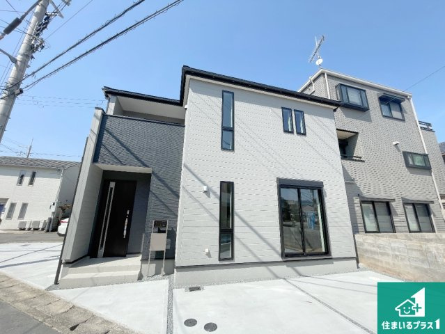 ★1(土)2(日)現地見学可能！★亀岡市篠町広田　限定1邸の駐車場|駐車スペース！散水栓があるので、こまめに愛車を洗えます！