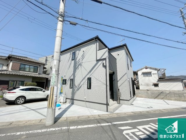 ★1(土)2(日)現地見学可能！★亀岡市篠町広田　限定1邸の外観|安心の10年保証！外観を美しく保ち、雨水で汚れを落とします！気になることがありましたら、お気軽にお問い合わせください！