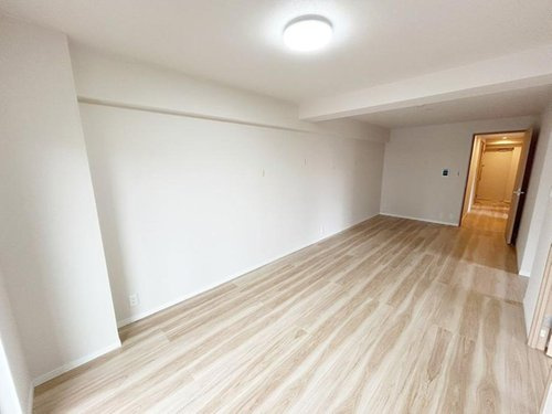 ライオンズマンション西所沢の洋室|個人の部屋や寝室として使える洋室です