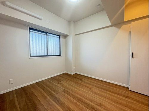 朝日プラザ越谷第３の洋室|4.5帖の洋室です